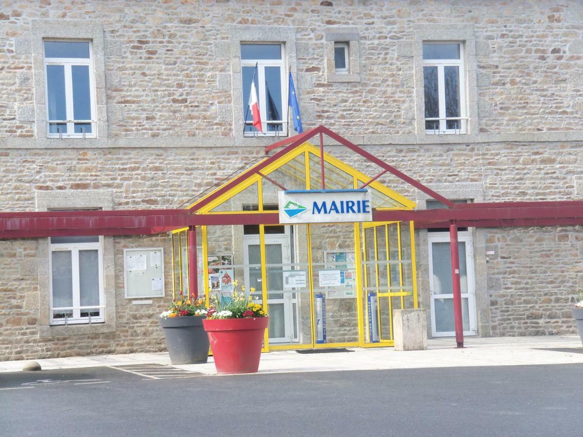 Do Mi Si La Do Re Gite Partage Saint-Carreuc المظهر الخارجي الصورة